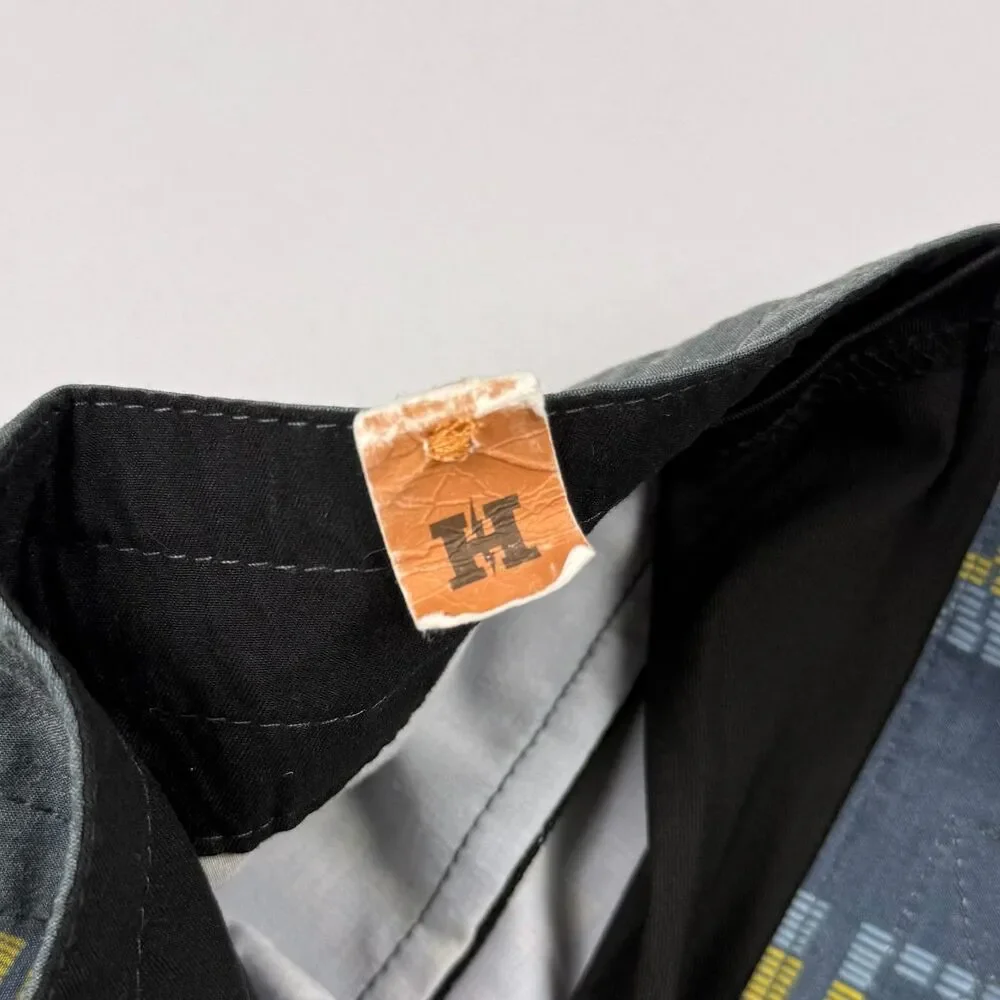 Howler Brothers brand howler